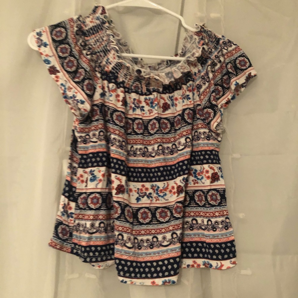 A pattern full shirt great for teens